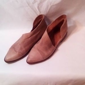 Women's dress shoes size 10